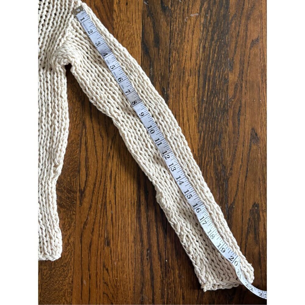 VINCe. Women’s Small Cream Hand Knit Lace Up Chunky Sweater - Picture 12 of 12